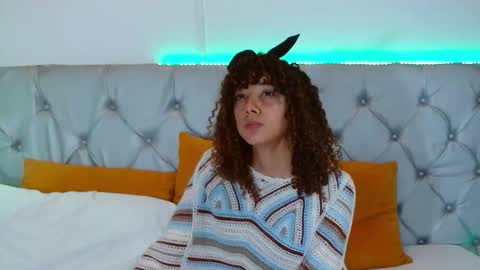 Eliza Moreau online show from February 2026 05:06:02 PM