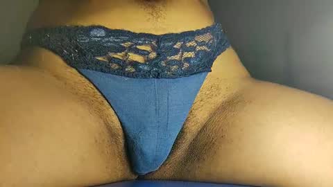 Lipnotize by Avesso online show from November 2025 03:12:02 PM