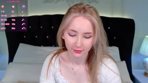 lirakink online show from November 2025 04:29:02 AM