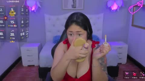 Lisa online show from October 2025 06:38:02 PM