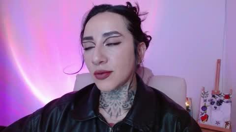 Snapshot of lisa_avila_ chatting on March 2026 01:11:01 AM Lisa online show from March 2026 01:11:01 AM