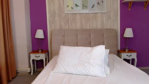 Snapshot of lisa_caprice chatting on February 2025 08:22:02 AM Lisa Caprice online show from February 2025 08:22:02 AM