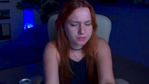 lisa_elfy online show from September 2025 07:04:02 PM