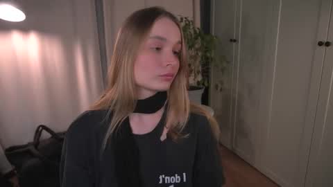 Elisabeth or Lisa online show from February 2026 08:56:02 PM