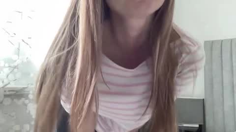 Lisa online show from April 2026 02:40:01 PM