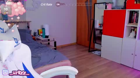   LISA   online show from February 2025 10:17:02 PM