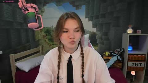 Snapshot of lisaporters chatting on February 2025 09:03:02 PM Lisa online show from February 2025 09:03:02 PM