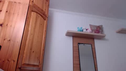 Lisaskybaby online show from November 2025 10:16:01 AM