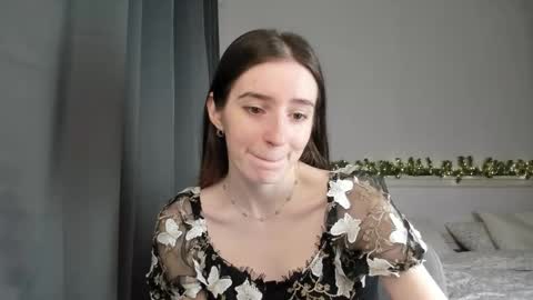 Lisa online show from January 2025 10:19:01 PM