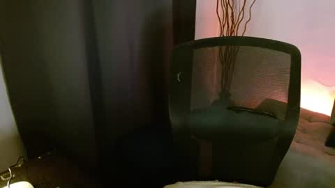 Snapshot of liss_petty chatting on June 2026 05:12:01 AM Liss online show from June 2026 05:12:01 AM
