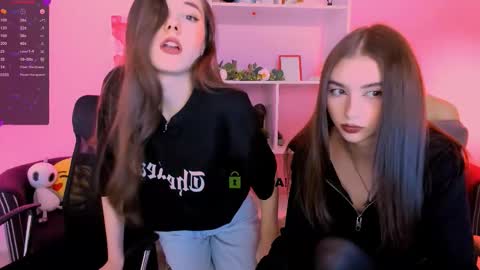 lissa_night online show from September 2025 12:49:02 PM