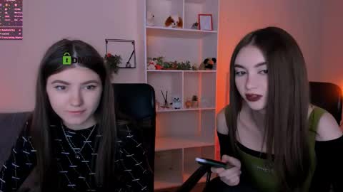 lissa_night online show from October 2025 11:08:02 AM