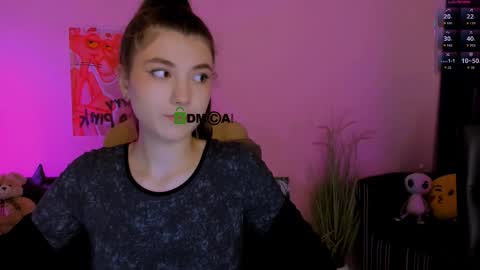 lissa_night online show from November 2025 09:40:01 AM