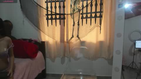 Snapshot of lissa_petitee chatting on November 2025 12:05:02 PM lissa_petitee online show from November 2025 12:05:02 PM