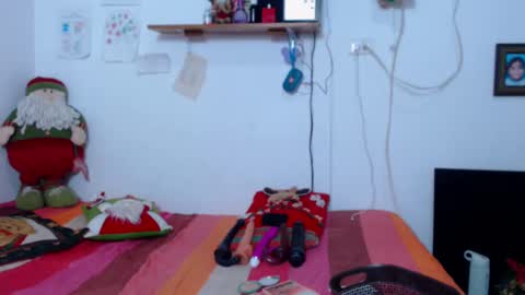 Snapshot of lissabear chatting on December 2024 02:15:02 AM Sara Lucia online show from December 2024 02:15:02 AM