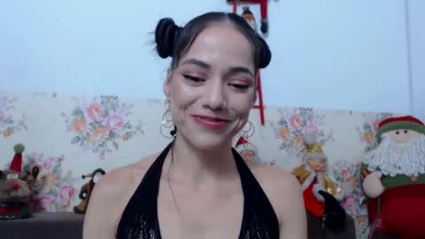Snapshot of lissabear chatting on December 2024 03:27:01 PM Sara Lucia online show from December 2024 03:27:01 PM