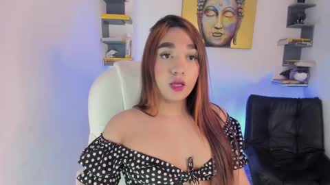 Lisssa online show from October 2025 07:04:02 PM