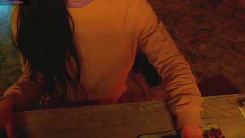 Liss online show from November 2025 02:39:02 AM