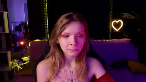 Lena online show from October 2025 02:11:02 AM