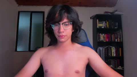 Literateboy online show from April 2026 01:39:01 AM