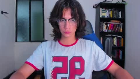 Literateboy online show from April 2026 01:42:02 AM