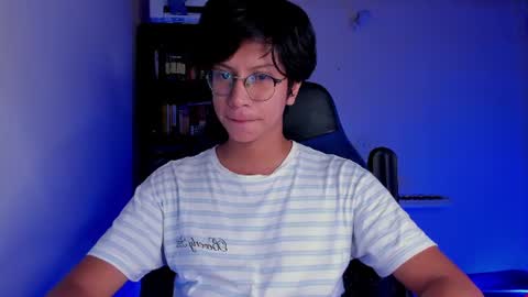 Snapshot of literateboy chatting on July 2026 01:34:01 AM Literateboy online show from July 2026 01:34:01 AM