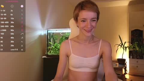 Alisa online show from December 2024 03:22:01 PM