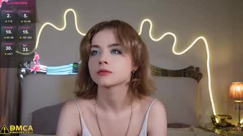 litt1e_emilyy online show from October 2025 08:53:02 PM