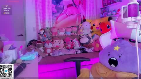 little ary online show from February 2025 02:15:01 AM