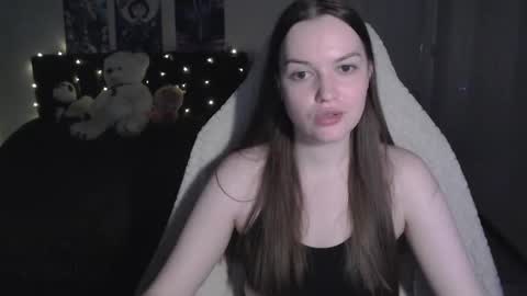 little__flowers online show from January 2026 07:22:01 AM