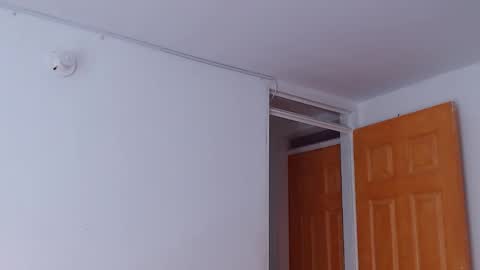 Snapshot of little_angelito2 chatting on November 2025 08:52:02 PM TU ANGELITO online show from November 2025 08:52:02 PM