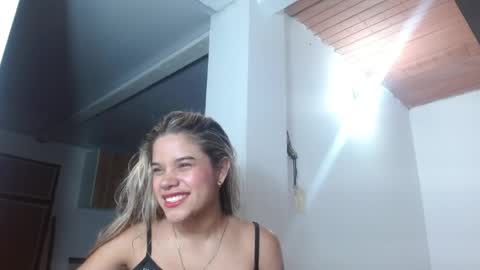 Snapshot of little_babyboo_ chatting on May 2026 01:10:02 AM Catalina online show from May 2026 01:10:02 AM