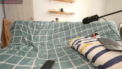 Snapshot of little_bear00 chatting on June 2026 01:04:02 PM Little bear - give my room a like thanks. online show from June 2026 01:04:02 PM