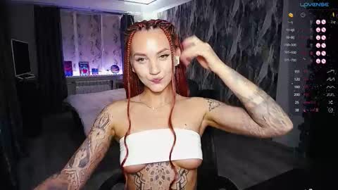 Snapshot of little_birdy chatting on September 2025 04:50:01 PM Birdy online show from September 2025 04:50:01 PM