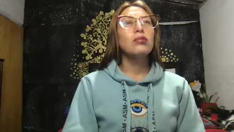 Diablita online show from March 2026 02:02:01 AM