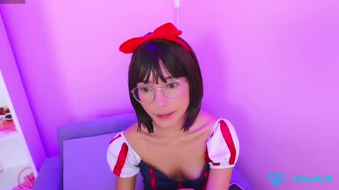 Snapshot of little_effy18_ chatting on March 2025 08:20:02 PM Little Effy online show from March 2025 08:20:02 PM