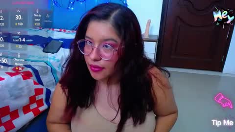 mai rojas online show from February 2025 10:10:02 PM