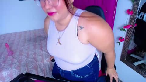 mai rojas online show from February 2025 10:17:02 PM