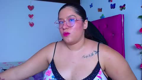 mai rojas online show from March 2025 01:17:02 AM