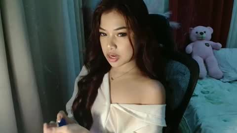 Snapshot of little_jessica17 chatting on April 2026 06:46:01 PM JELYAN online show from April 2026 06:46:01 PM
