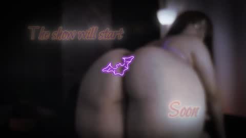 Snapshot of little_maeve chatting on October 2025 05:02:02 PM Maeve  online show from October 2025 05:02:02 PM