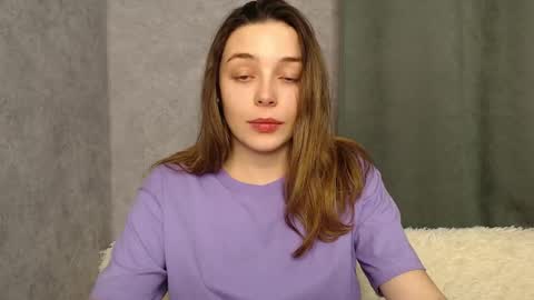 Snapshot of little_mia__ chatting on December 2024 08:17:01 PM Mia Im online every day 1530 PM in New York 2030 PM in London online show from December 2024 08:17:01 PM