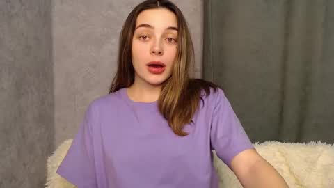 Snapshot of little_mia__ chatting on December 2024 08:54:02 PM Mia Im online every day 1530 PM in New York 2030 PM in London online show from December 2024 08:54:02 PM