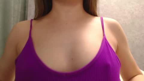 Snapshot of little_mia__ chatting on February 2025 07:56:01 PM Mia Im online every day 1530 PM in New York 2030 PM in London online show from February 2025 07:56:01 PM