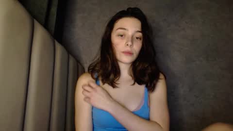 Mia   Im online every day 1530 PM in New York  2030 PM in London online show from February 2026 08:57:02 PM