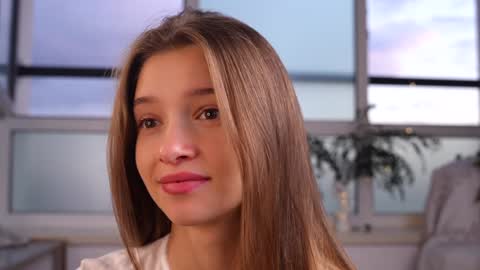 Kiki online show from September 2025 03:55:01 PM