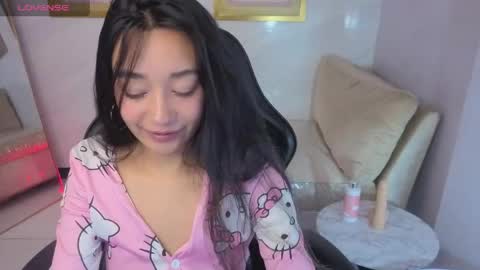 Snapshot of little_samy_v chatting on June 2026 08:22:01 PM Hi Stream 1430 to 2100pm online show from June 2026 08:22:01 PM