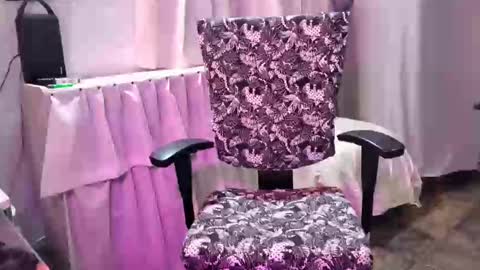 Snapshot of little_savage chatting on September 2025 04:47:01 AM little_savage online show from September 2025 04:47:01 AM