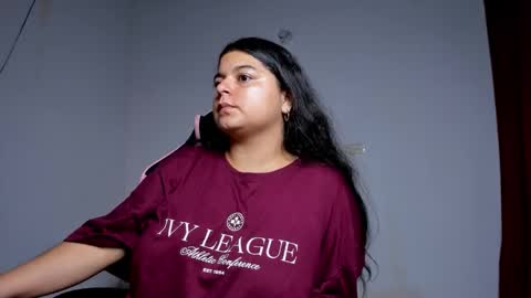 Snapshot of little_shaara chatting on October 2025 09:25:02 PM Shaara online show from October 2025 09:25:02 PM