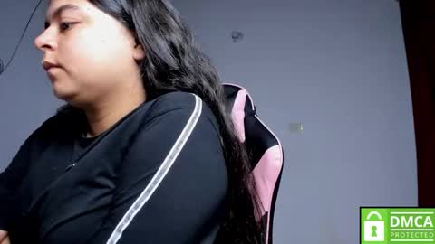 Snapshot of little_shaara chatting on October 2025 09:00:02 AM Shaara online show from October 2025 09:00:02 AM